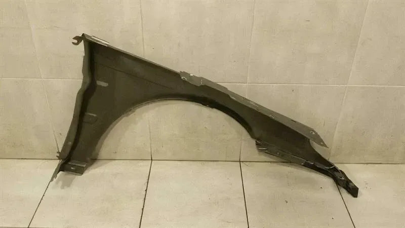 SAAB 9-5 95 Left Wing 4826020 Front Left Fender 2001-2005