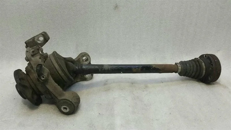 Audi RS6 4F right rear hub 4F0505434G wheel bearing housing rear right shaft