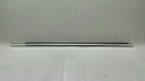 Mercedes GL X166 Front Right Body Moulding A1667250265 Bar Front Right
