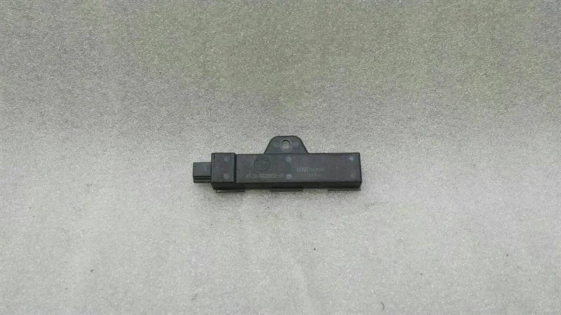 BMW 5 Series F07 GT Aerial / Antenna 9220832 Antenna Keyless Go