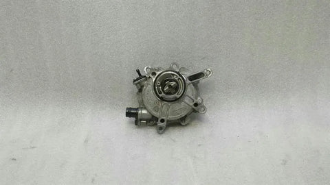 Mercedes CLS W218 Vacuum Pump A2762300165 Vacuum Pump M278 V8