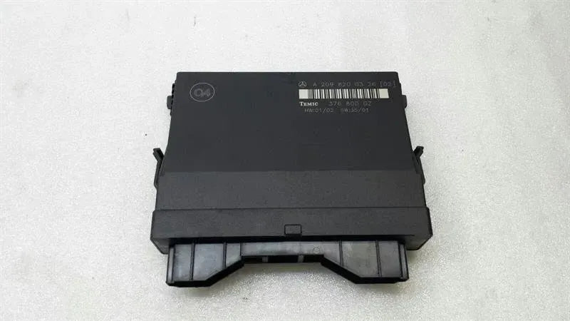 Mercedes C W203 electronic module A2098200326 control unit rear control unit