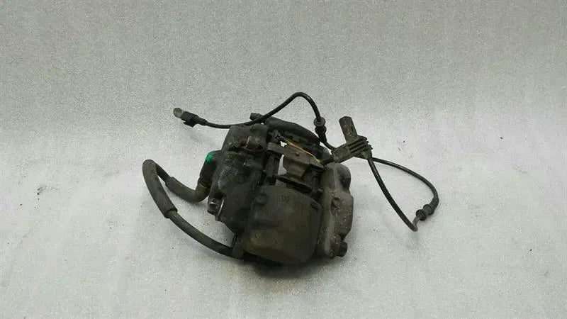 Mercedes CLS W219 right front caliper A0044201083 caliper front right