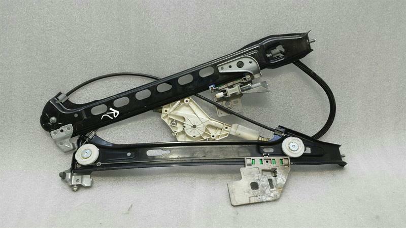 Mercedes CLS W219 Left Rear Door Winder A2197300746 Rear Left Window