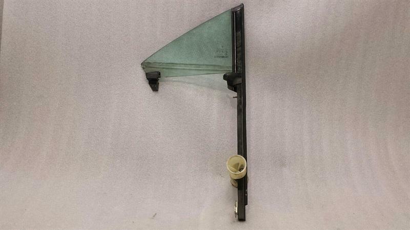 Mercedes CLS W219 Left Rear 1/4 Glass A2197300955 Door Window 1⁄4 Rear Left