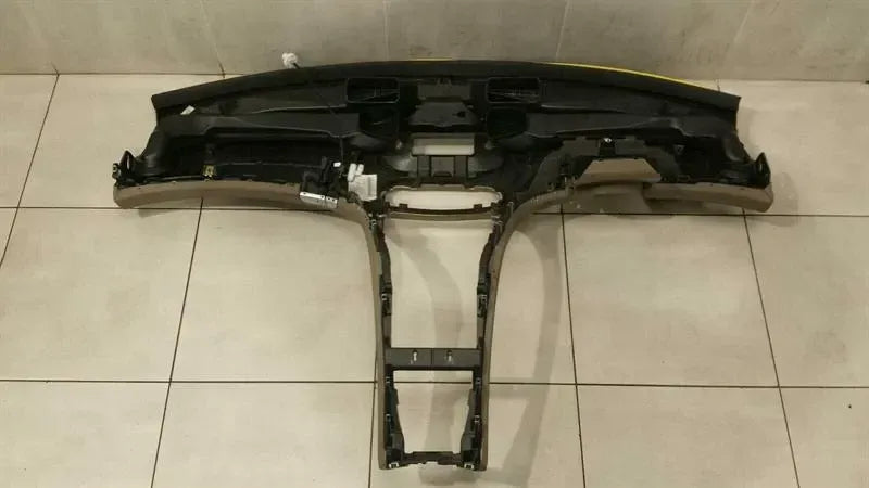Mercedes SL R230 Dashboard A2306805787 Dashboard Dark Pearl 8M67 Leather