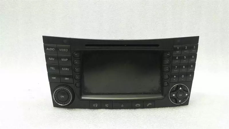 Mercedes CLS W219 W211 Navigation Monitor A2118204197 Sat Nav Display Picture Shirt