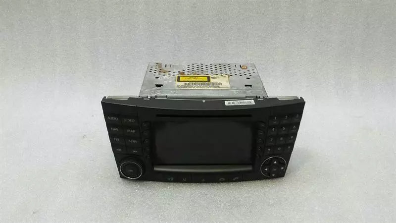 Mercedes CLS W219 W211 Navigation Monitor A2118204197 Sat Nav Display Picture Shirt