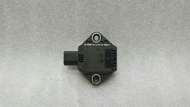 AUDI S5 8T YAW RATE Sensor 8K0907637C Rotation Rate Sensor