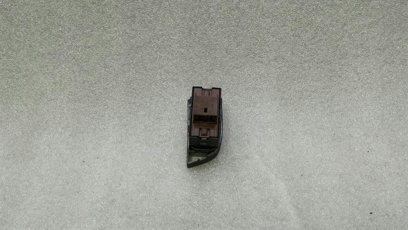 Audi A7 4G FRH door lock switch 4G8962108 door switch front right