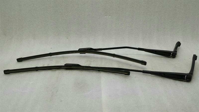 Audi S5 8T RHD Wiper Arm 8F2955407 Right Hand Drive