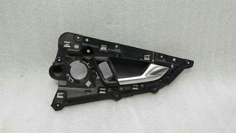 Audi A7 4G rear right door inner handle 4G8837020A interior door handle rear right