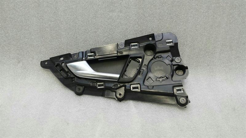 Audi A7 4G rear left door inner handle 4G8837019A interior door handle rear left