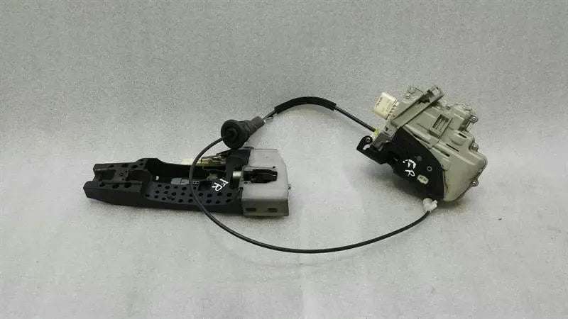 Audi S5 8T RHD right door lock 8J2837016A right hand drive