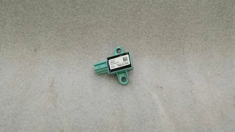 Audi S5 8T crash sensor 8K0955557C impact sensor SRS