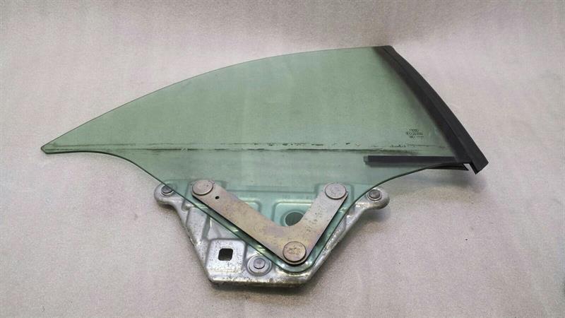 Audi S5 8T Right Rear 1/4 Glass 8F0845298 Door Window 1⁄4 Rear Right