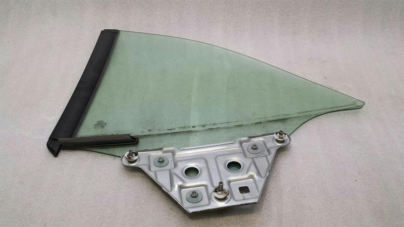 Audi S5 8T Right Rear 1/4 Glass 8F0845298 Door Window 1⁄4 Rear Right