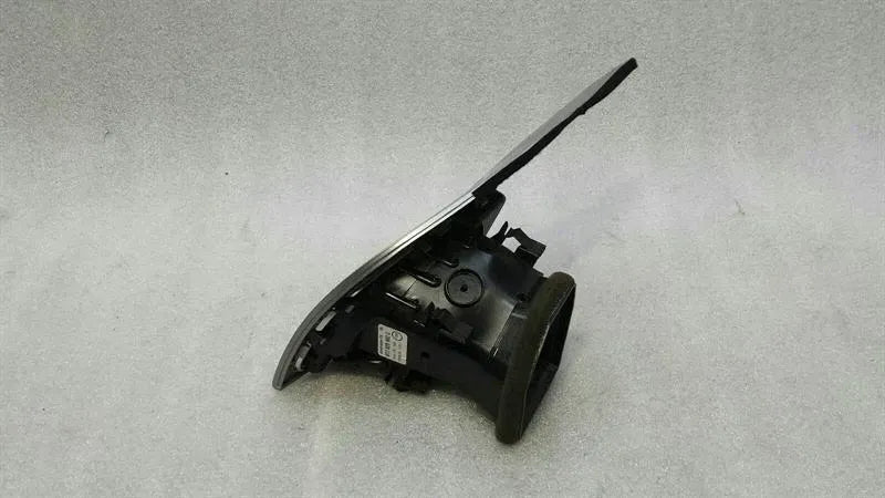 Audi S5 8T RHD Right Air Vent 8T2820902C Right Hand Drive