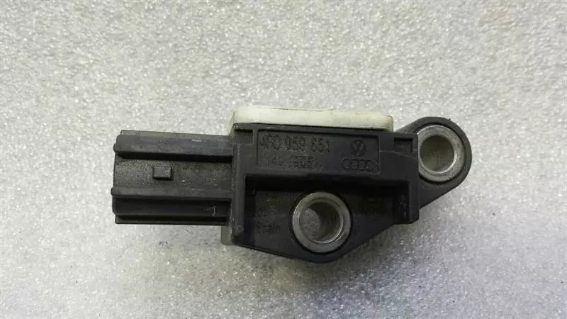 Audi RS6 4F crash sensor 4F0959651 impact sensor