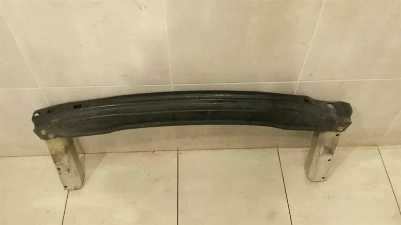 Audi S5 8T Front Bumper Beam 8T0807313 Front Bumper Carrier