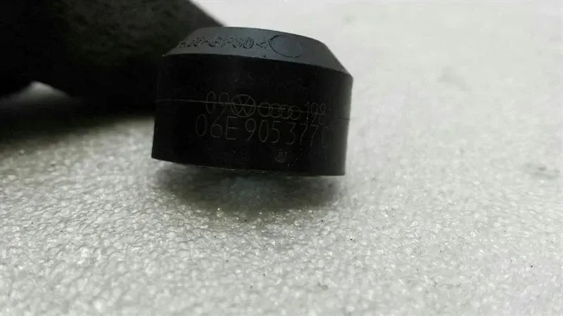 Audi S5 8T Knock Sensor 06E905377C Knock Sensor