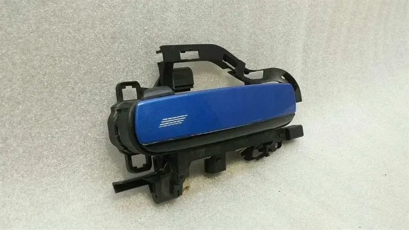 Audi RS6 4F Rear Left Door Handle 4F0837885 Door Handle Rear Left KEYS GO