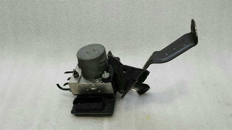 Audi RS6 4F A.B.S pump 4F0910517AJ ABS pump hydraulic block 5.0 V10