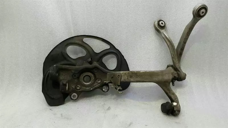 Audi RS6 4F Right Front Hub 4E0407254Q Wheel Bearing Housing Front Right