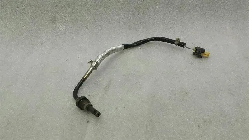 Mercedes GLS X166 Lambda Sensor A0009056704 HO2S Temperature Sensor