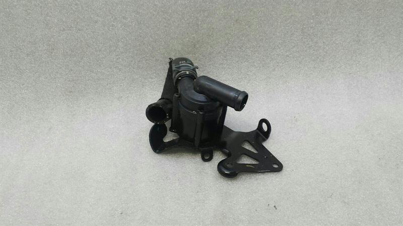 Audi RS6 4G RS7 Additional Cooling Pump 079965561 Coolant Pump Pump 4.0 TFSI