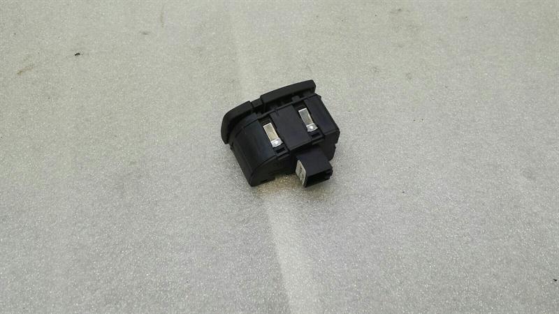 Audi RS6 4F RHD Monitor Switch 4L2927227 Right Hand Drive