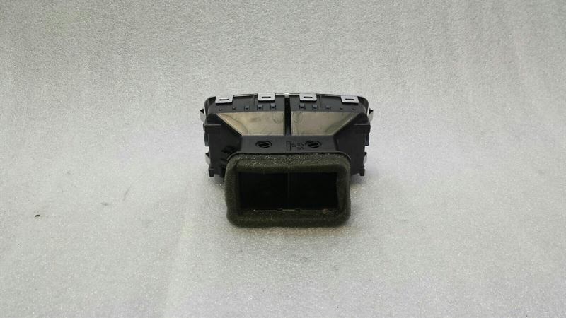 Audi RS6 4F Rear Air Vent 4F0819203C Ventilation Nozzle Vent Rear