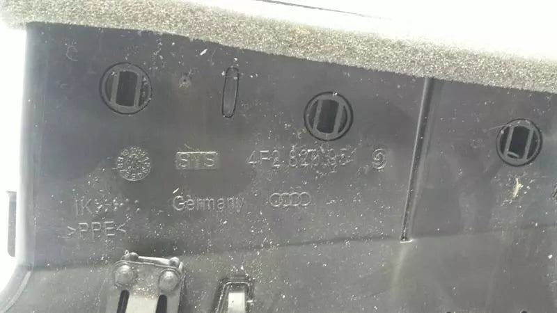 Audi RS6 4F RHD Air Vent 4F2820951 Right Handlebar