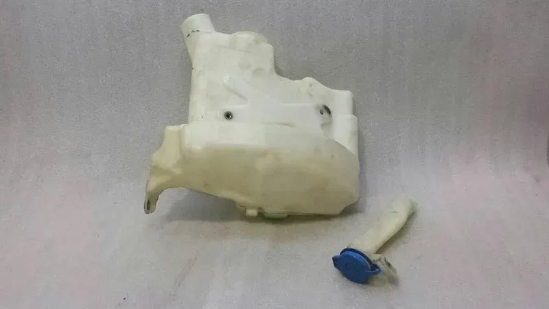 Mercedes ML W164 washer fluid reservoir A1648600160 washer fluid reservoir -