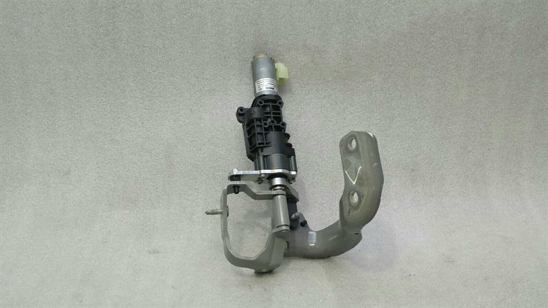 Audi RS6 4G Touring Estate Left Boat Hinge 4G9827851E Tailgate Hinge Left