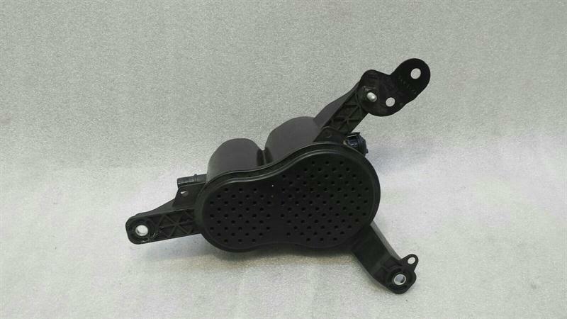 Audi RS6 4G Active Charcoal Filter 4G0201801B Activated Carbon Tank