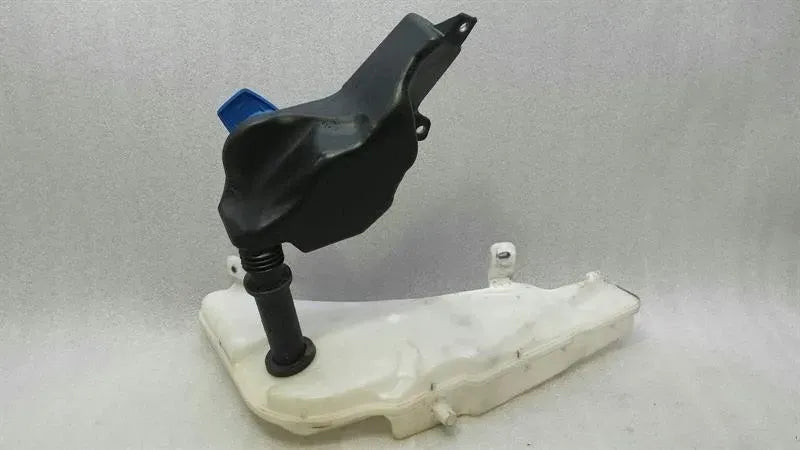 Audi RS6 4G washer fluid reservoir 4G8955451K washer fluid reservoir -