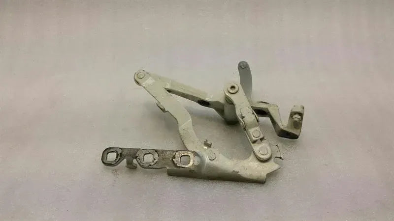 Mercedes CL W216 Bonnet Hinge LHS A2218800328 Bonnet Hinge Left
