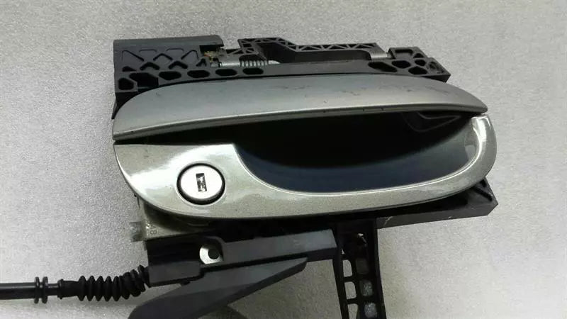 BMW Z4 E85 7114956 Right Door Handle RIGHT HANDLE RHD