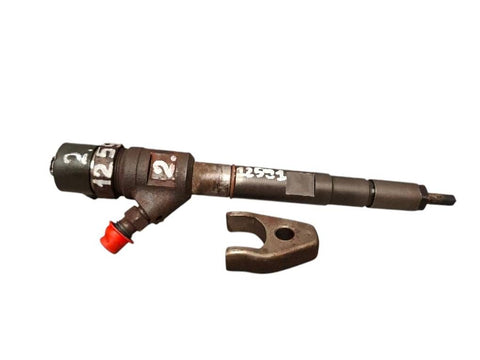 338004A500 Fuel Injector KIA SORENTO I (JC) (2002-2009)