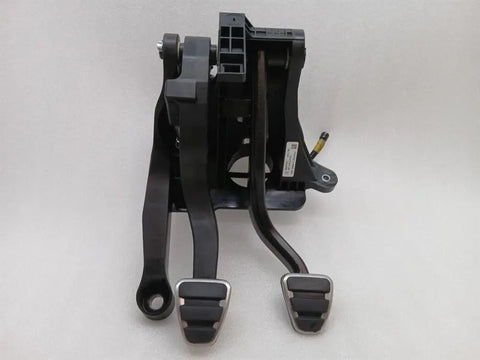 PORSCHE CAYMAN 981 GT4 99142301003 MANUAL GEARBOX PEDAL BOX