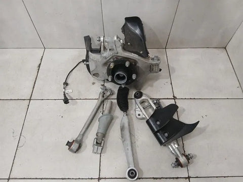 Porsche 911 992 GT3RS Left Front Hub 9GT407151E Wheel Bearing Housing Front Left