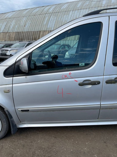 передняя левая дверь MERCEDES-BENZ VANEO (W414) (2002-2005)
