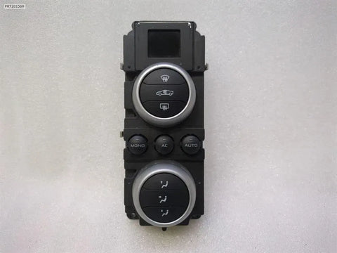 McLaren 650S Spider 14-17 Auto Climate Control 11M3138CP LH DOOR Climate Control Panel