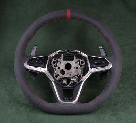 Original Alcantara, cross stitching Porsche style, GTI logo, 12 o'clock stripe, big R paddles