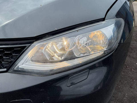 Headlight left NISSAN PULSAR (C13) (2014-2018)
