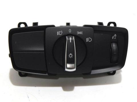 BMW 3 SERIES Light switch OEM 61316847504