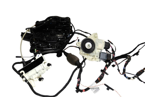 BMW 7 SERIES Rear door soft close latching motor OEM 7281954