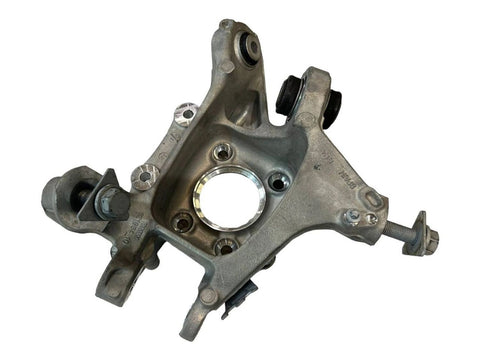 BMW 6 SERIES Rear wheel hub spindle/knuckle OEM 33306867267