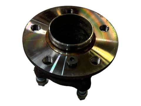 BMW 2 SERIES Rear wheel hub OEM 33406891921